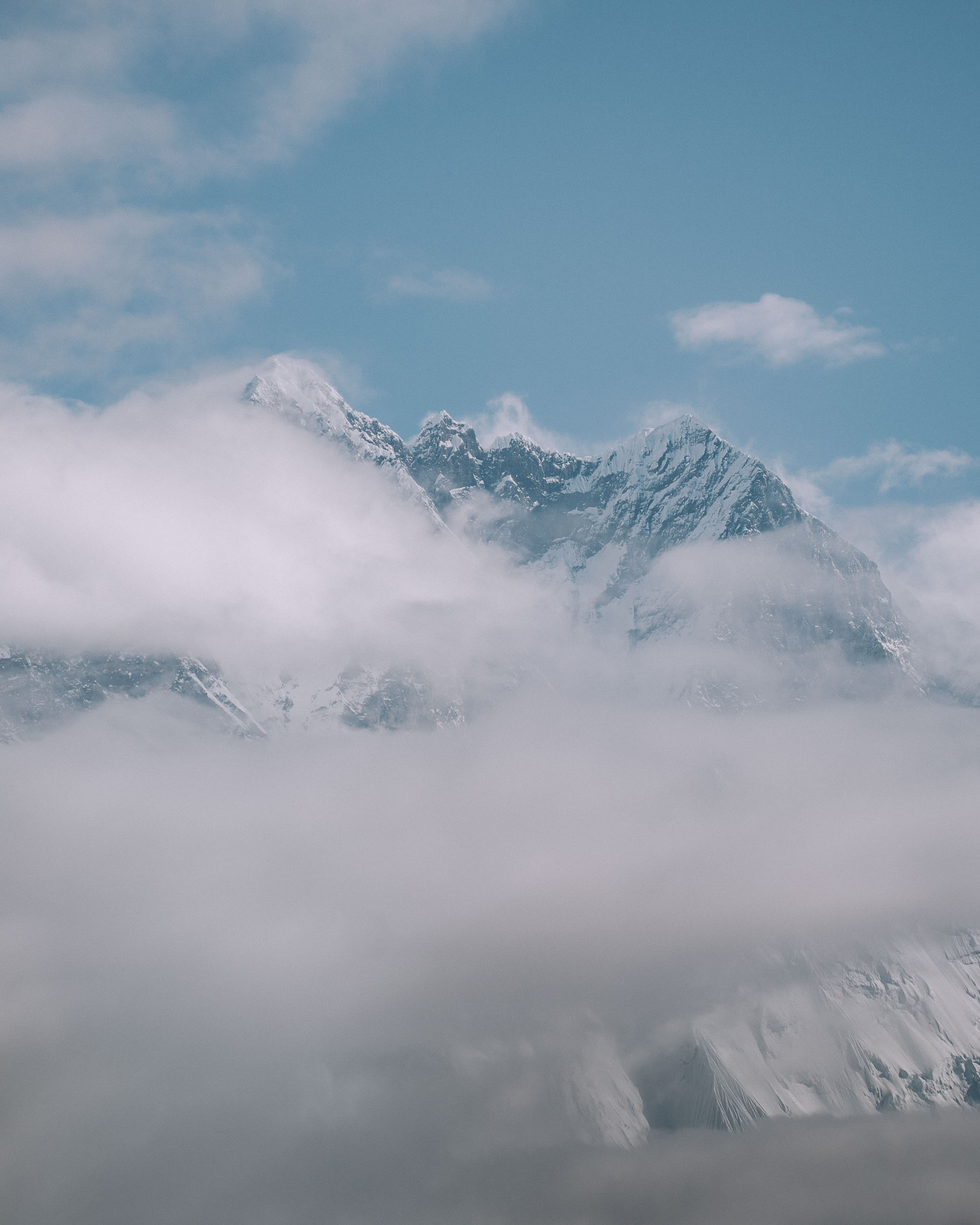 first views of the mountains Lhotse