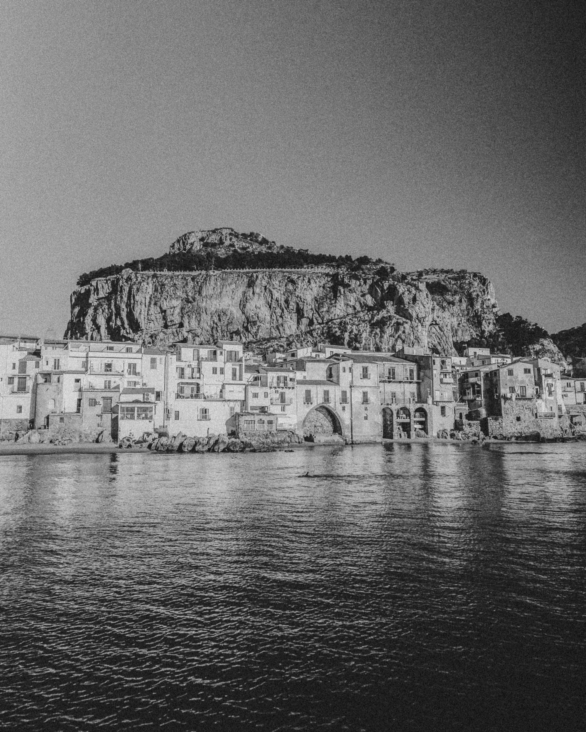 Cefalù harbour in black and white